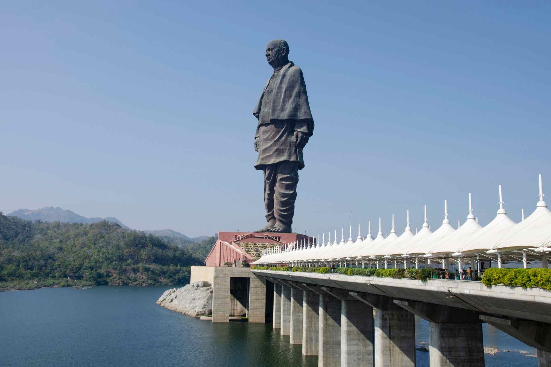 Places to visit near statue of unity 